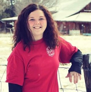 Meet your Posher, Dakota